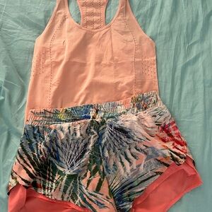 Women’s Fabletics Outfit.